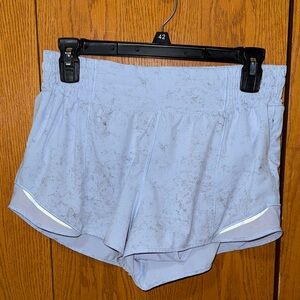 Lululemon Hotty Hot High-Rise Lined Short 2.5”